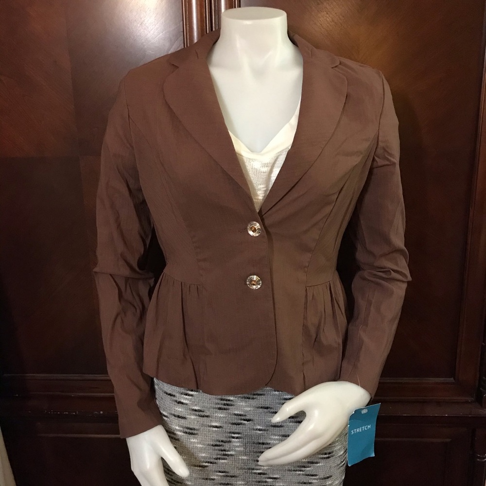 🆕 Zoompy Brown Suit Jacket-Large